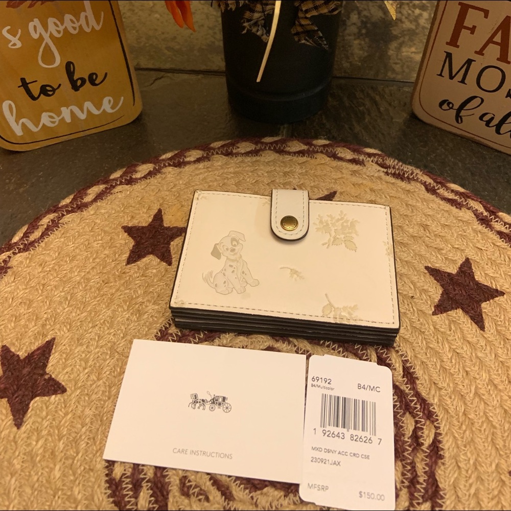 Coach Disney Accordion Cc Holder EUC with tags